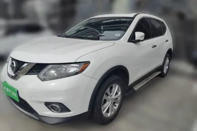 Nissan X-Trail · 2015 год