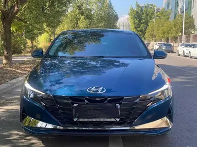 Hyundai Elantra 2023, 25000 км, за 8651.98 USD