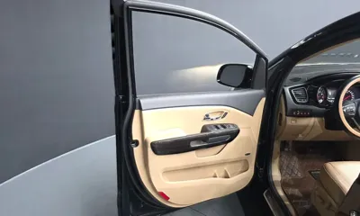 Kia Canival 2016, 163822 км, за 6840.39 USD - фото 24