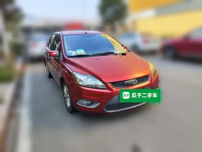 Ford Focus 2013, 77800 км, за 3523 USD - фото 3