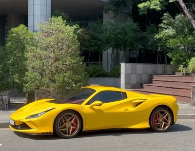 Ferrari F8 2022, 3230 км, за 260020.71 USD - фото 14