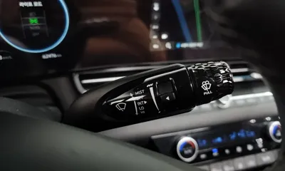 Hyundai Avante 2023, 62476 км, за 12182.42 USD - фото 28