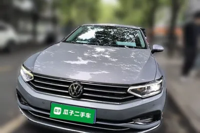 Volkswagen Magotan 2020, 79000 км, за 14626 USD