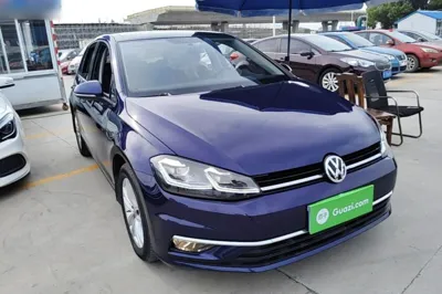 Volkswagen Golf 2018, 122400 км, за 9134 USD