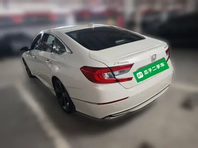 Honda Accord 2018, 94900 км, за 14594 USD - фото 4