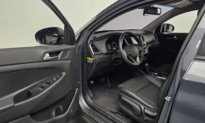Hyundai Tucson 2018, 25649 км, за 11034.03 USD - фото 10