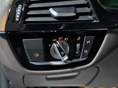 BMW 5-Series 2021, 93213 км, за 22638.58 USD - фото 13