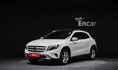 Mercedes-Benz GLA-Class · 2017 год