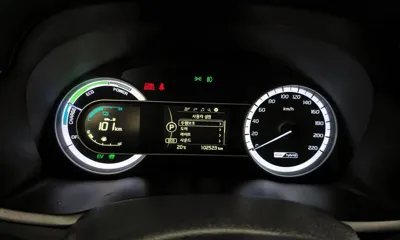 Kia Niro 2017, 102523 км, за 8385.88 USD - фото 8