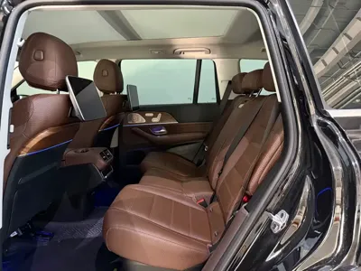 Mercedes-Benz GLS 2024, 20000 км, за 133374.41 USD