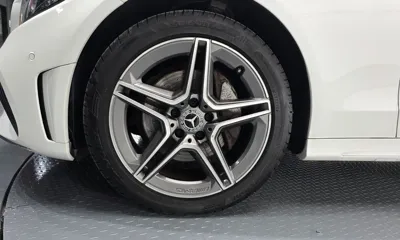 Mercedes-Benz C-Class 2019, 70640 км, за 15562.93 USD