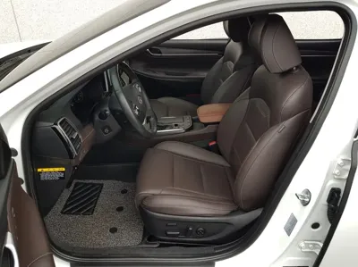 Hyundai Grandeur 2018, 100512 км, за 11487.46 USD