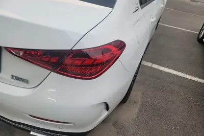 Mercedes-Benz C-Class 2023, 30900 км, за 30591 USD - фото 9