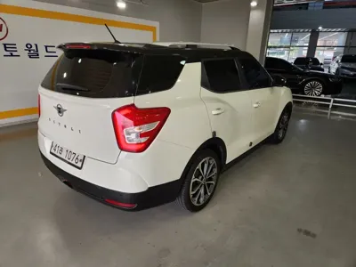 KG_Mobility_Ssangyong TIBOLI 2017, 123253 км, за 4788.72 USD