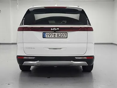 Kia Canival 2023, 60861 км, за 16738.87 USD