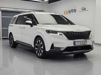 Kia Canival 2023, 60861 км, за 16738.87 USD