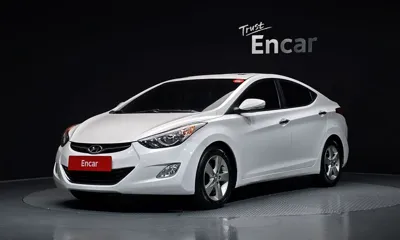 Hyundai Avante · 2012 год