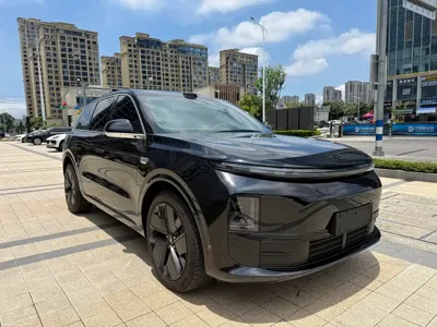 Li Auto Li L6 2025, 20000 км, за 30517.69 USD
