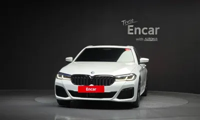 BMW 5-Series 2023, 43374 км, за 36364.85 USD