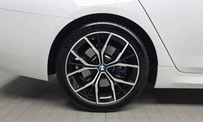 BMW 5-Series 2023, 43374 км, за 36364.85 USD