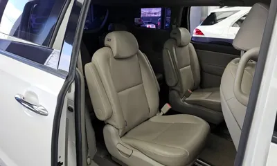 Kia Canival 2017, 118282 км, за 7417.62 USD - фото 12