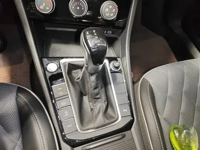 Volkswagen Sagitar 2025, 11500 км, за 13772.54 USD - фото 14
