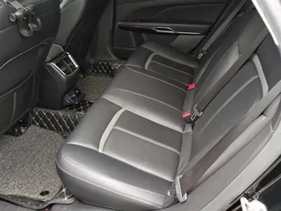 Ford Taurus 2018, 92400 км, за 8840.55 USD - фото 11
