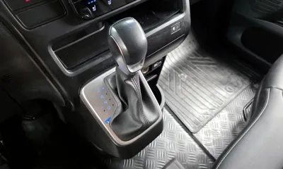 Hyundai Staria 2022, 88848 км, за 15302.46 USD - фото 9