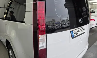 Hyundai Staria 2022, 88848 км, за 15302.46 USD - фото 23