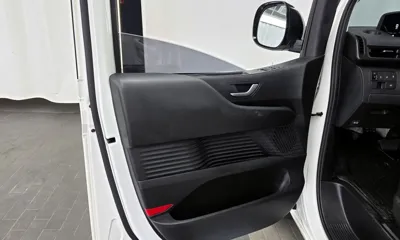 Hyundai Staria 2022, 88848 км, за 15302.46 USD - фото 24