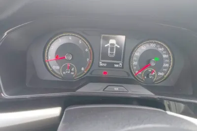 Volkswagen Lavida 2021, 34800 км, за 10900 USD - фото 11