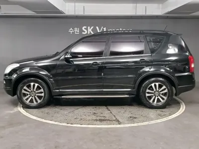 KG_Mobility_Ssangyong Rexton 2013, 181300 км, за 2145.22 USD