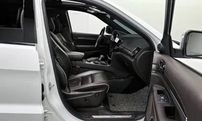 Jeep Cherokee 2019, 98357 км, за 14006.52 USD - фото 11