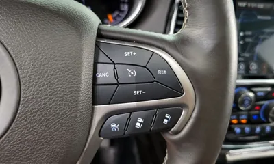 Jeep Cherokee 2019, 98357 км, за 14006.52 USD - фото 31