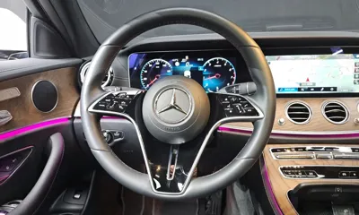 Mercedes-Benz E-Class 2022, 16039 км, за 30249.83 USD - фото 11