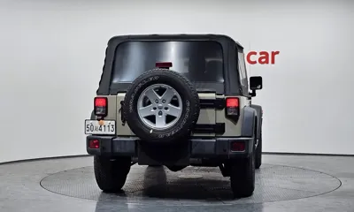 Jeep Wrangler 2017, 34811 км, за 15601.63 USD