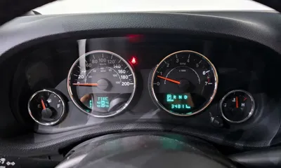 Jeep Wrangler 2017, 34811 км, за 15601.63 USD - фото 8