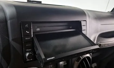 Jeep Wrangler 2017, 34811 км, за 15601.63 USD - фото 15