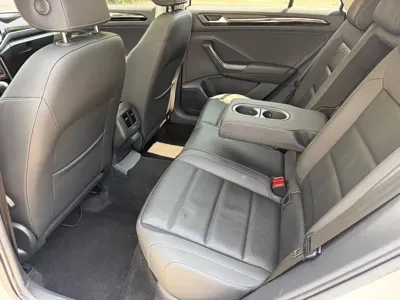 Volkswagen T-Roc 2021, 30000 км, за 14572.56 USD - фото 12