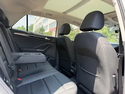 Volkswagen T-Roc 2021, 30000 км, за 14572.56 USD - фото 15