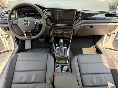 Volkswagen T-Roc 2021, 30000 км, за 14572.56 USD - фото 18