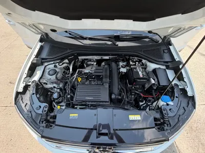 Volkswagen T-Roc 2021, 30000 км, за 14572.56 USD - фото 22