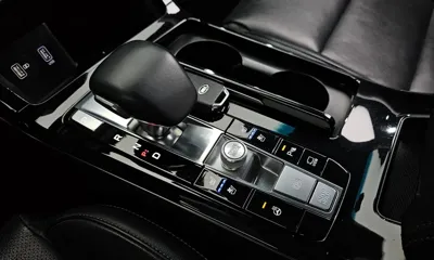 Kia K7 2020, 96989 км, за 11093.61 USD - фото 9