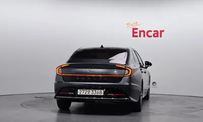 Hyundai Sonata 2022, 18646 км, за 12091.18 USD