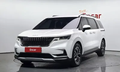 Kia Canival · 2023 год