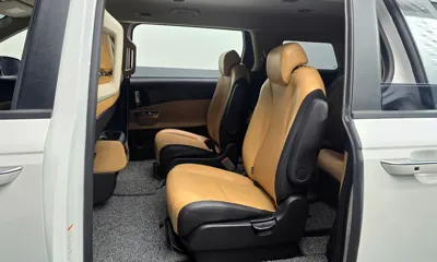 Kia Canival 2023, 56227 км, за 17814.55 USD - фото 12