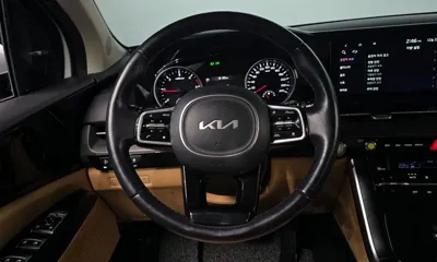 Kia Canival 2023, 56227 км, за 17814.55 USD - фото 13