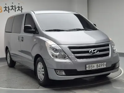 Hyundai Starex 2017, 95602 км, за 6967.5 USD