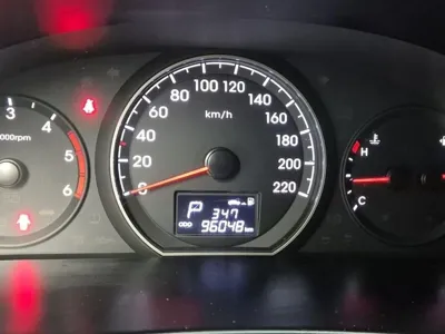 Hyundai Starex 2017, 95602 км, за 6967.5 USD - фото 6