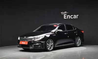 Kia K5 · 2016 год